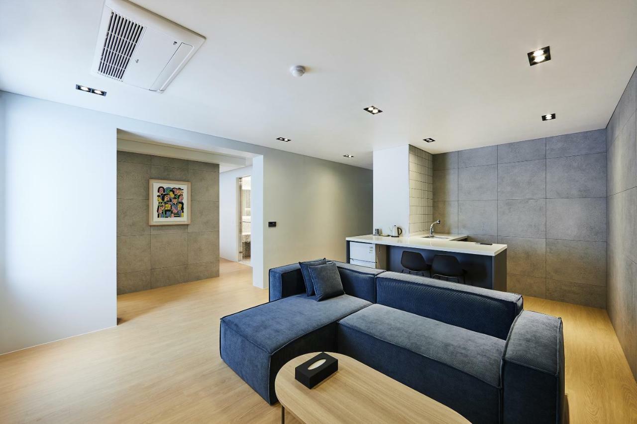 Hotel Intro Μπουσάν Εξωτερικό φωτογραφία